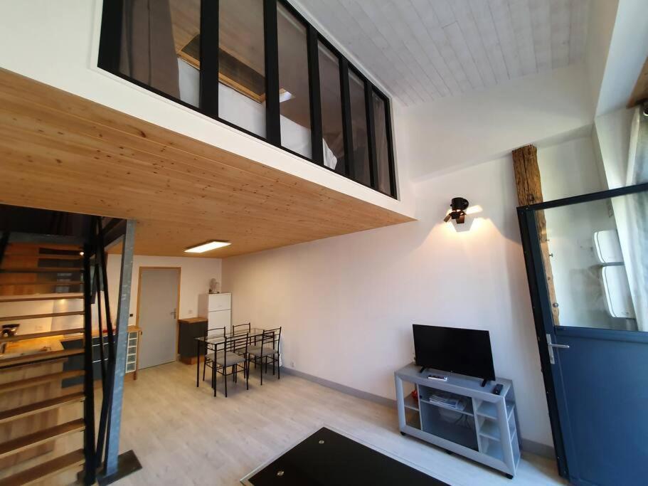 Appartement Centre Ville Au Calme Jardin Et Parking Public لا روشيل المظهر الخارجي الصورة